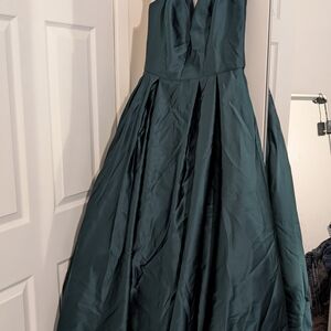 Chic Strapless Dark Green Evening Dress